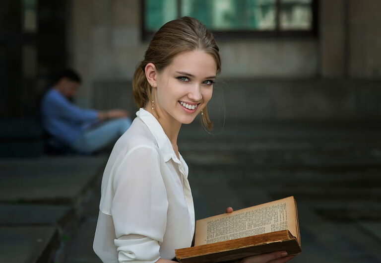 Learning French in luxury – 3 high calibre French courses abroad